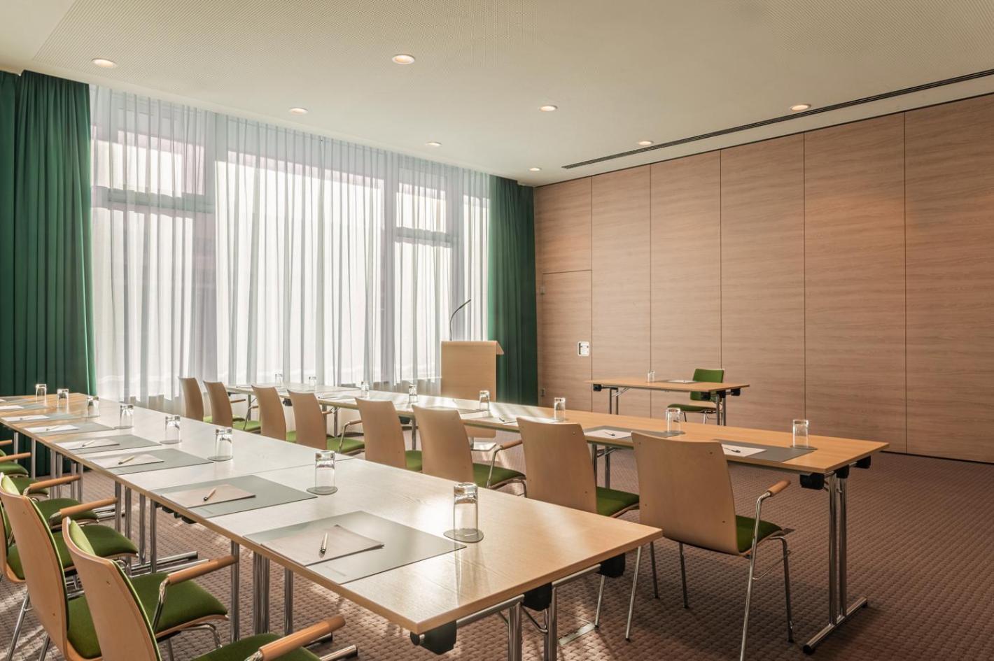 Intercityhotel